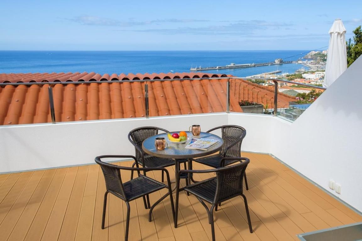 Guestready - An Amazing Blue Ocean View Hotel Funchal  Kültér fotó