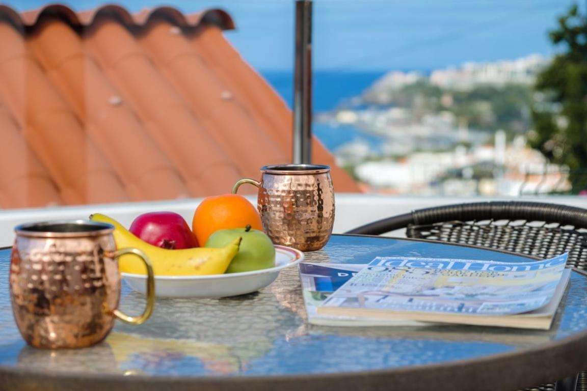 Guestready - An Amazing Blue Ocean View Hotel Funchal  Kültér fotó